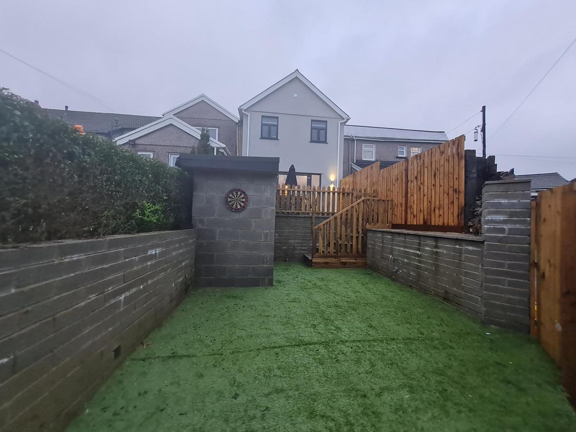 4 Bedroom Luxury House. Bike Park Wales. Secure Bike Store. Brecon Beacons Dowlais Luaran gambar